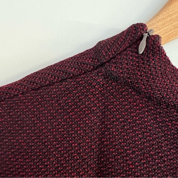 ST. JOHN x Marie Gray Burgundy Black Knit Cropped Mock Neck Sleeveless Top Sz L - Picture 8 of 15